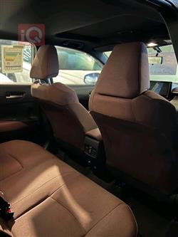 تۆیۆتا کۆرۆلا کرۆس